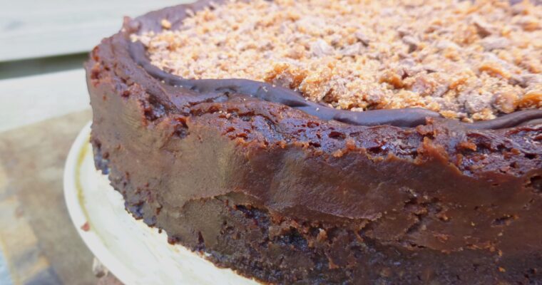 Brownie Mascarpone Cheesecake with Daim