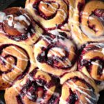 picture of blackberry buns in a skillet