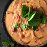 picture of stroganoff in a skillet