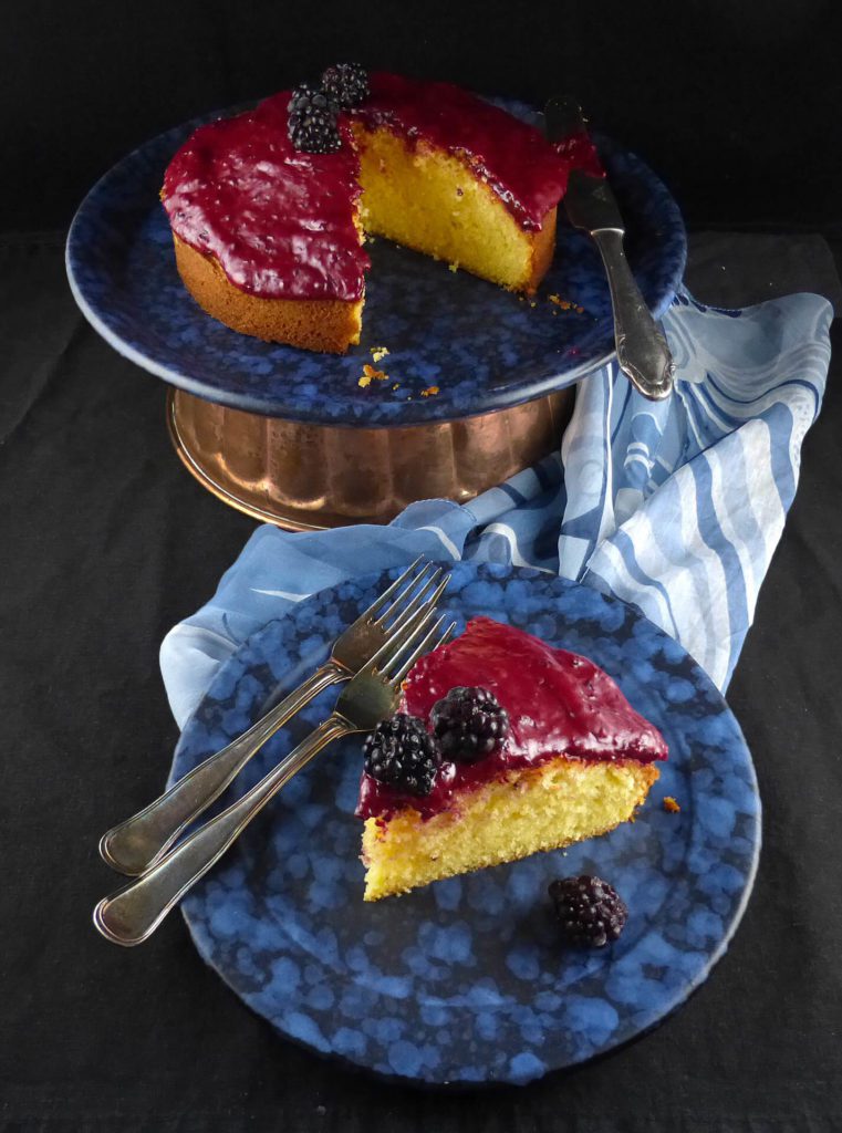 picture of a lemon and blackberry cake