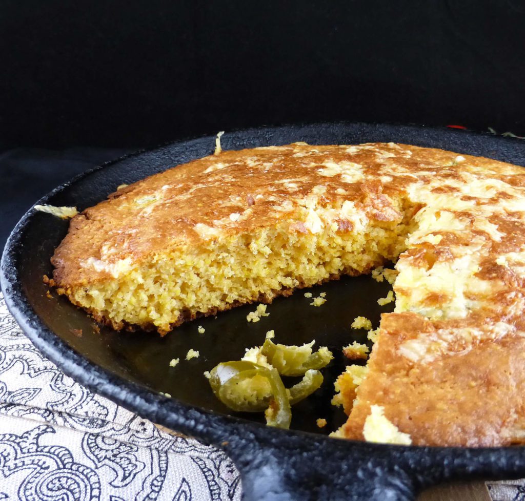 picture of cornbread in a skillet