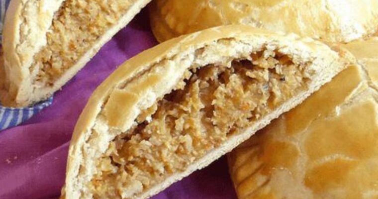 Chicken and Ham Pies (with Homemade Spelt Pastry)