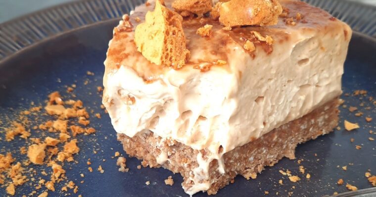 Honeycomb & White Chocolate No-Bake Cheesecake