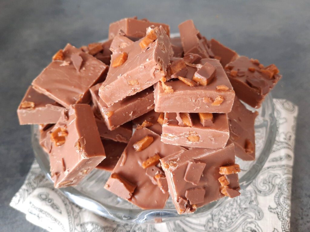 close up of chocolate fudge piled up