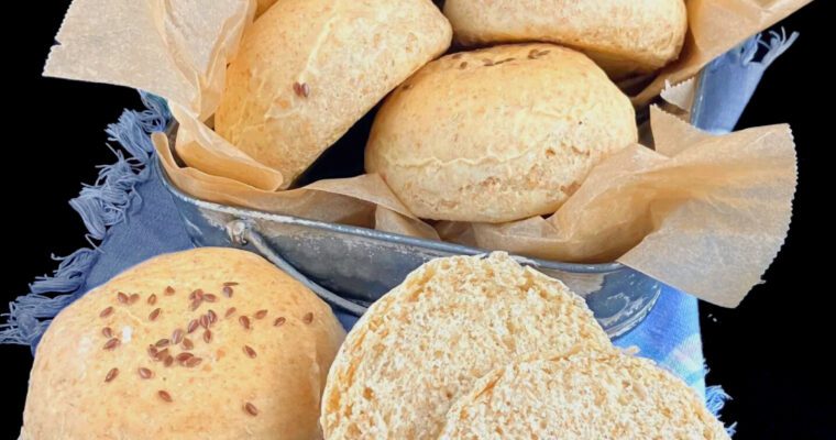 Wholegrain Spelt and Oat Bread Buns