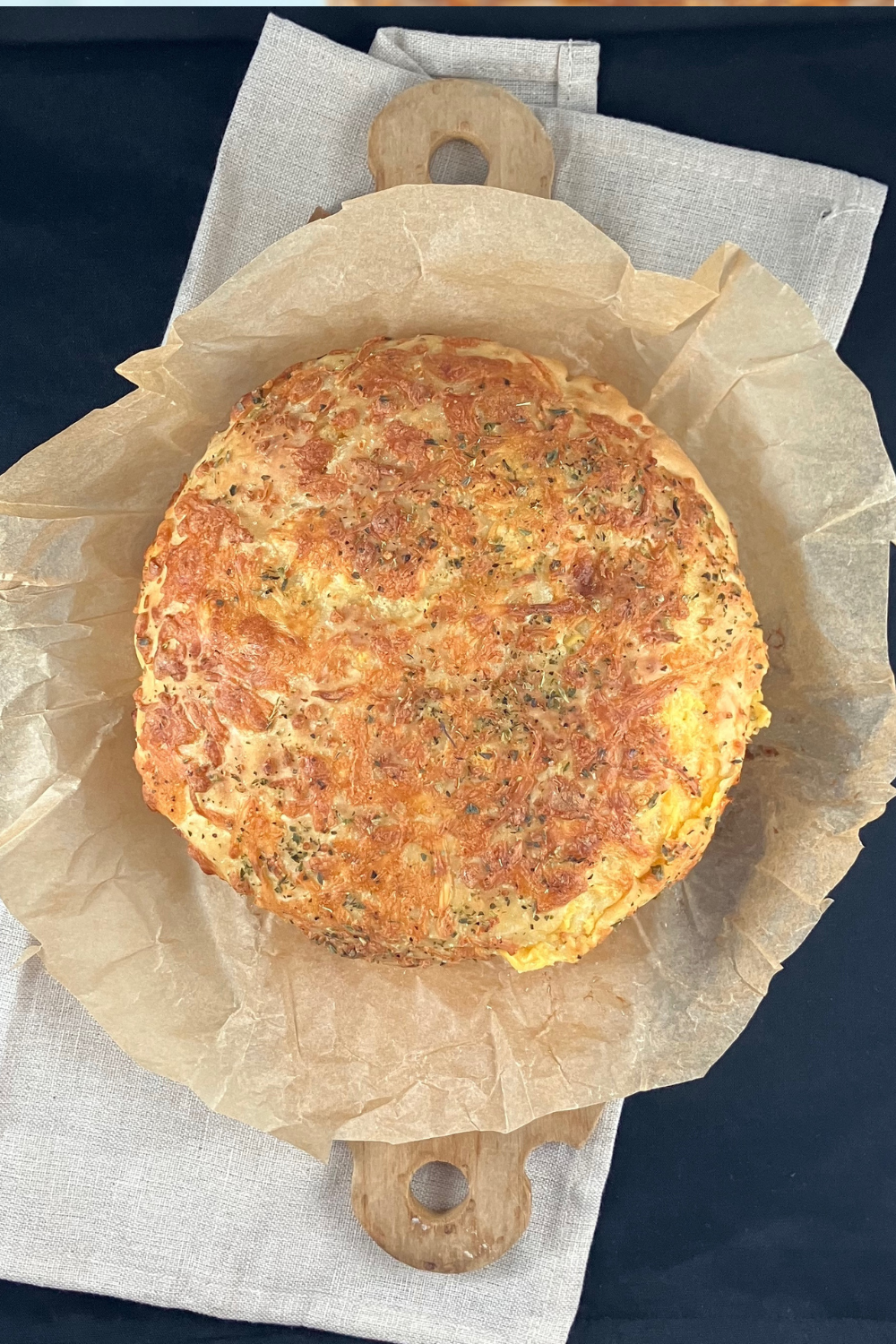 Cheddar Cheese and Garlic Spelt Bread