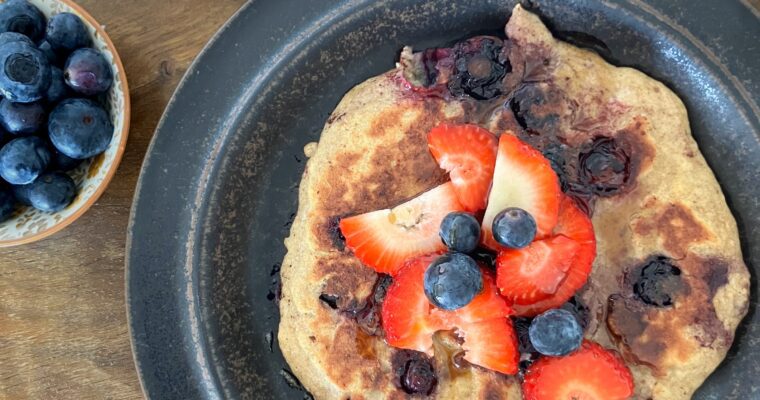 Oat Flour Banana Pancakes with Blueberries (Small Batch)