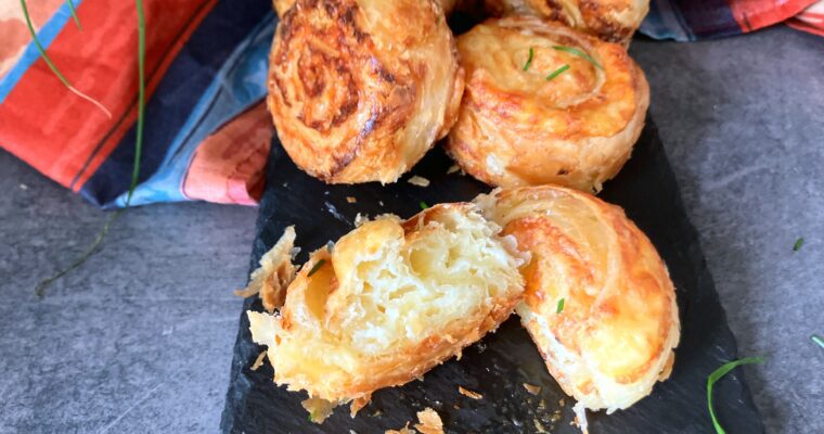 Savoury Cheese and Chive Puff Pastry Swirls
